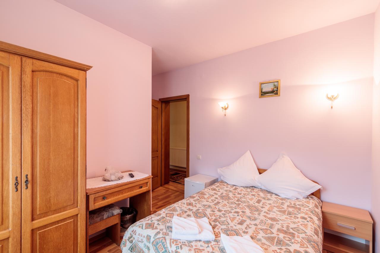 Pensiunea Alis Calimanesti
